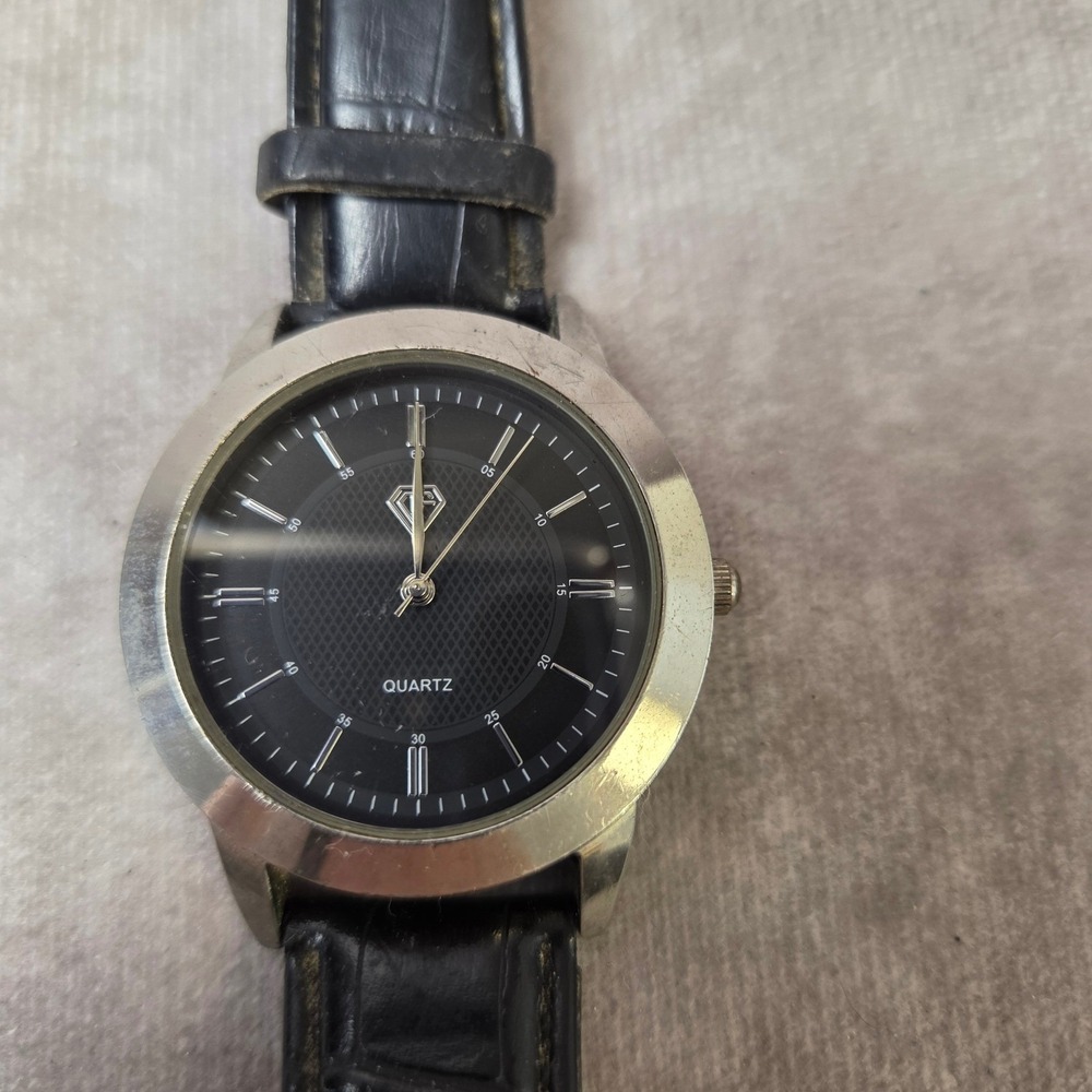 DF Quartz Watch Mens Black Dial Silver Case Faux Crocodile Leather Strap